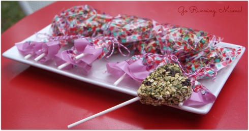  Better Good Things: Healthy Kale Heart Pops from Go Running, Mama!  A better Valentine's treat filled with kale, grains, and cherries!